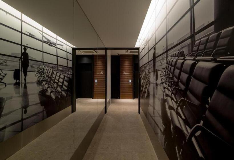 מלון כמוסות First Cabin Akasaka