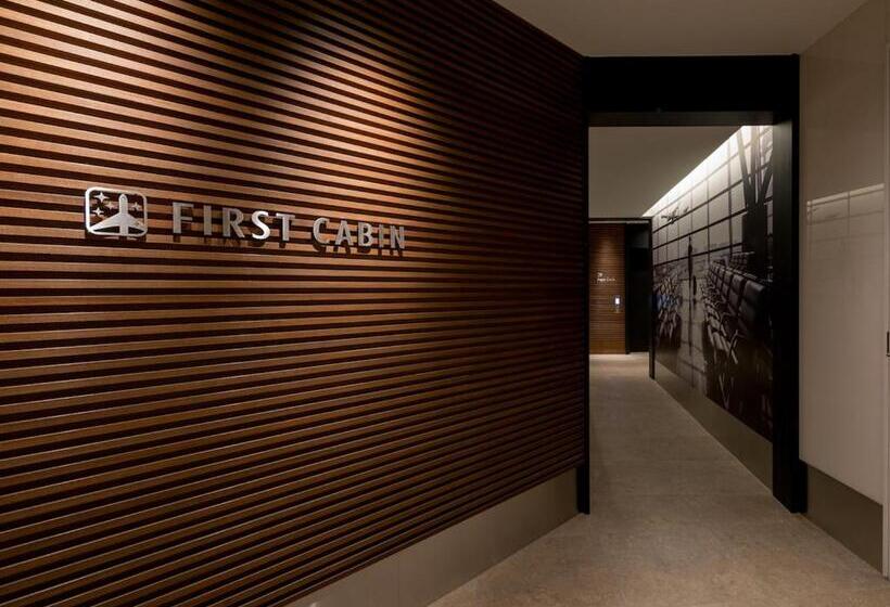 מלון כמוסות First Cabin Akasaka
