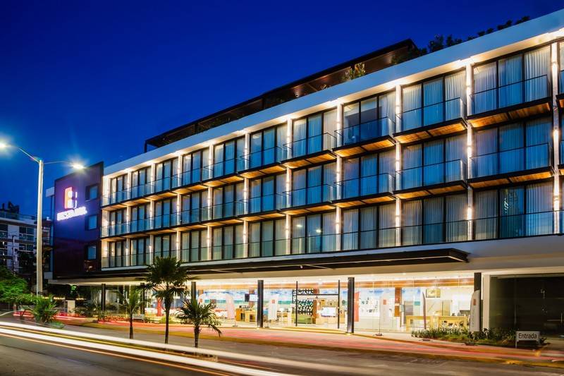 Отель Fiesta Inn Playa Del Carmen