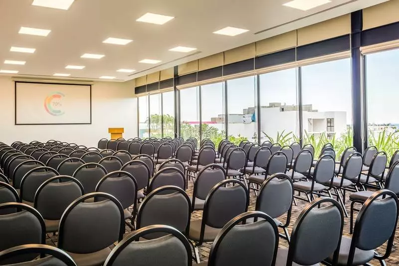 ホテル Fiesta Inn Playa Del Carmen