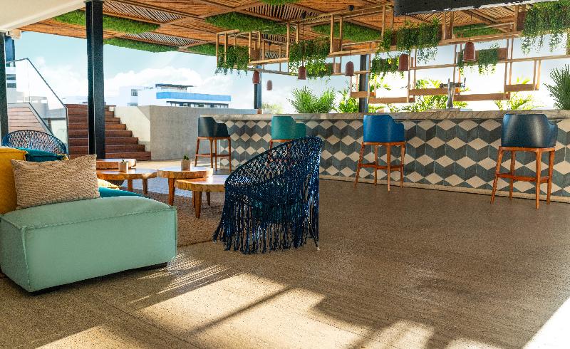 Отель Fiesta Inn Playa Del Carmen