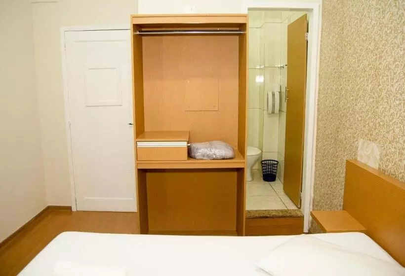 ホテル Gmatos Belo Horizonte   By Up