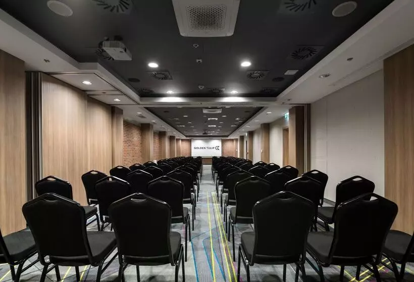 Hotelli Golden Tulip Krakow Kazimierz