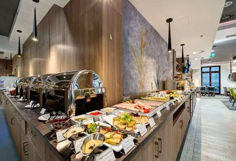 Hotelli Golden Tulip Krakow Kazimierz