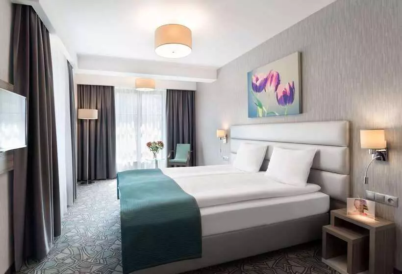 Hotelli Golden Tulip Krakow Kazimierz