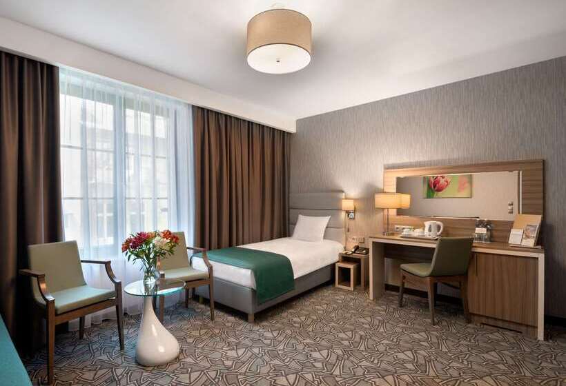 酒店 Golden Tulip Krakow Kazimierz