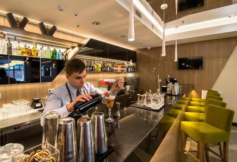 酒店 Golden Tulip Krakow Kazimierz