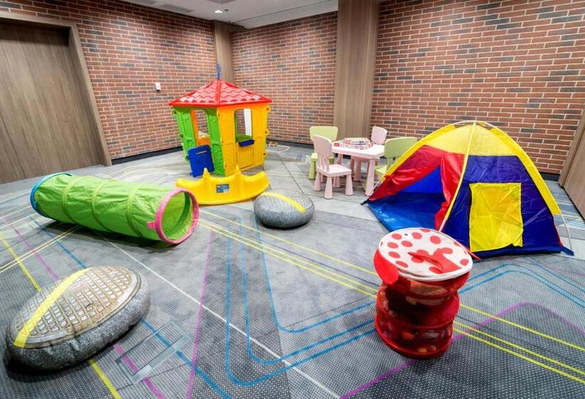 酒店 Golden Tulip Krakow Kazimierz