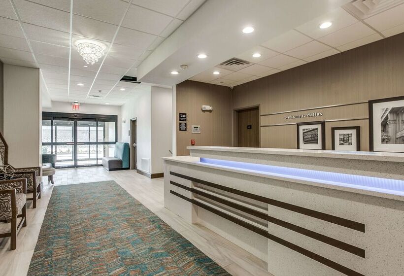 هتل Hampton Inn & Suites North Dallas Central Expy