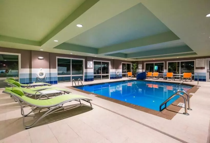 ホテル Holiday Inn Express & Suites   Southaven Central   Memphis, An Ihg