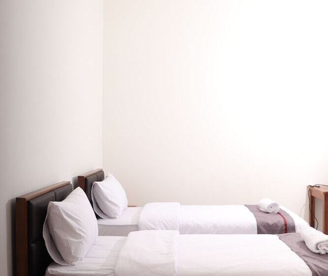 Отель Kuldesak Room