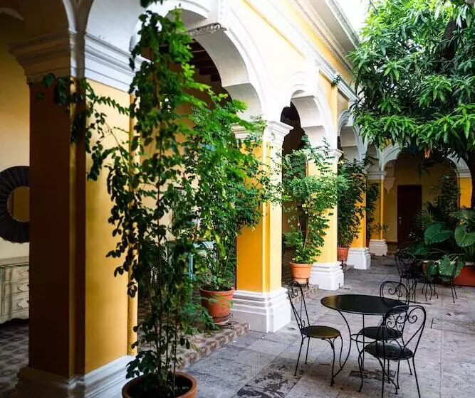هتل La Casona De Don Jorge