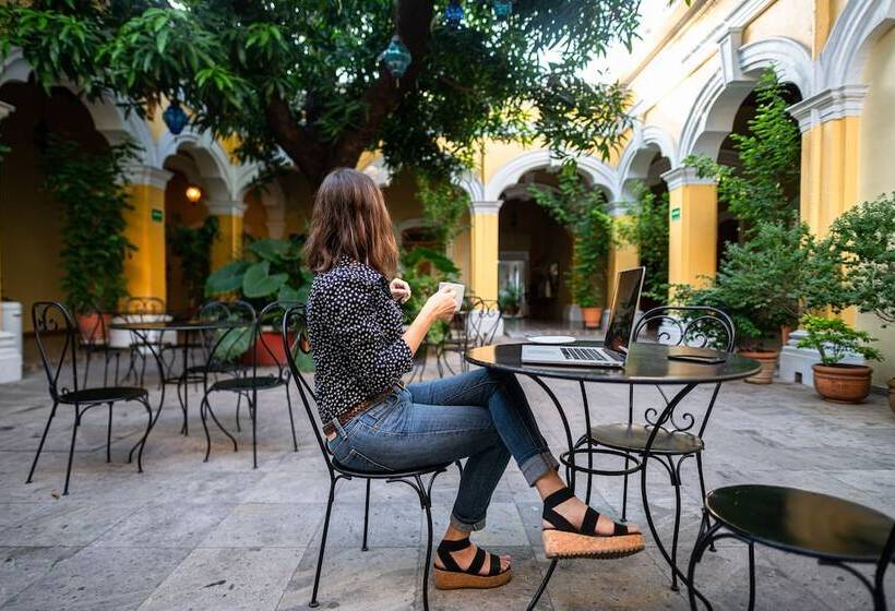 هتل La Casona De Don Jorge