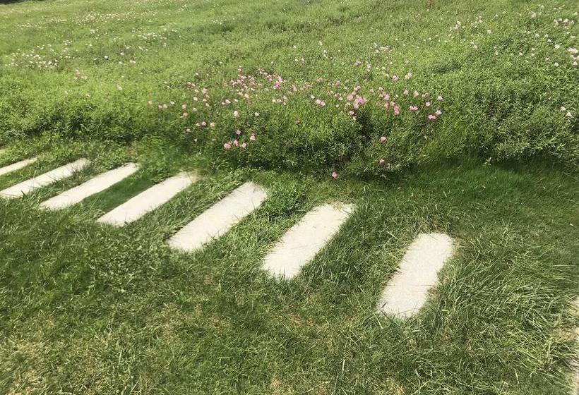 בית מלון כפרי Grand Mercure Zhengzhou West