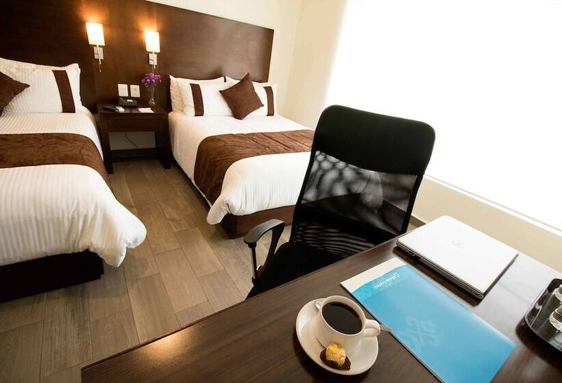فندق Ramada By Wyndham Tampico Centro