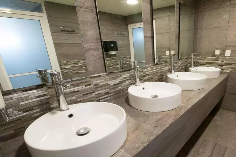 ホテル Ramada By Wyndham Tampico Centro