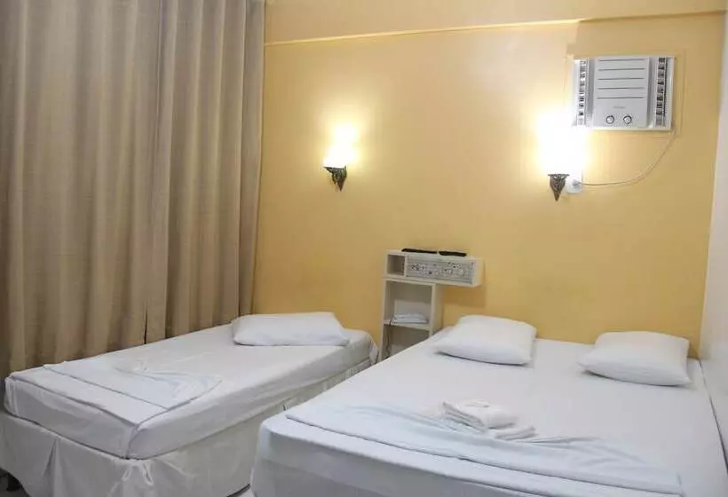 Hotelli Oasis Chartouni