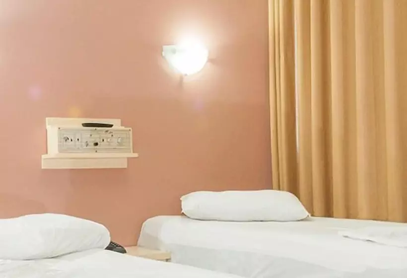 Hotelli Oasis Chartouni