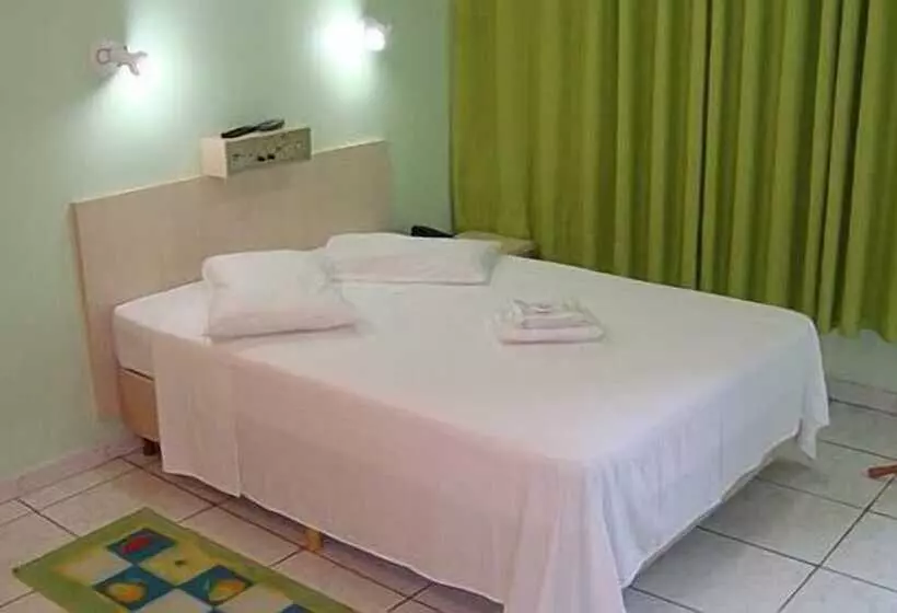 Hotelli Oasis Chartouni