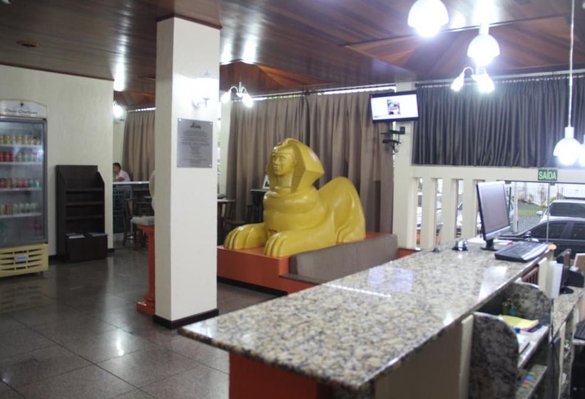 בית מלון כפרי Oasis Chartouni