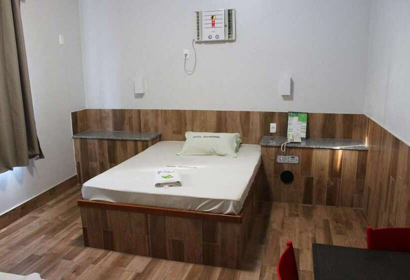 هتل Palmeiras Ltda