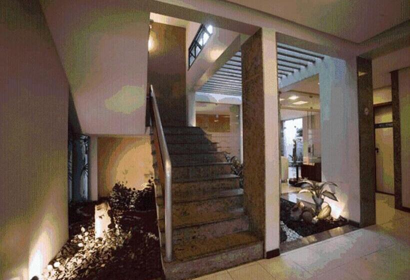 Отель Portal Da Princesa