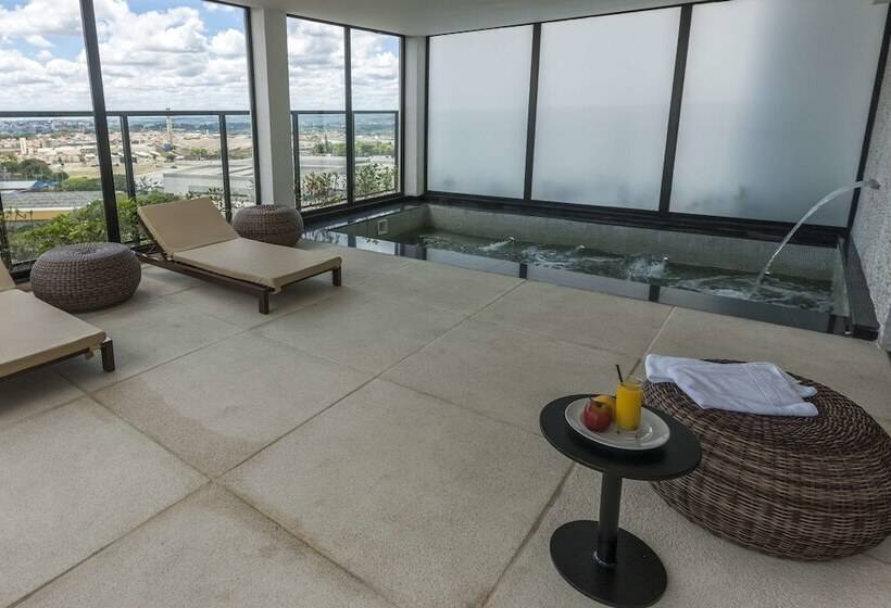 ホテル Royal Palm Tower Indaiatuba