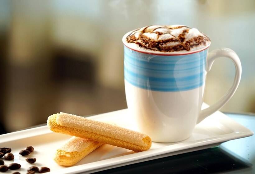 בית מלון כפרי The Raviz Calicut