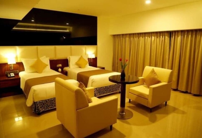 בית מלון כפרי The Raviz Calicut