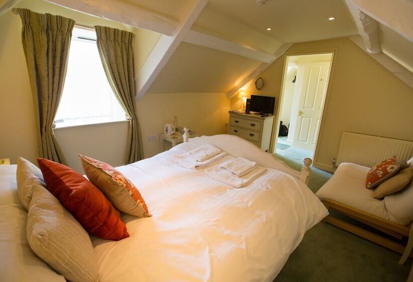 فندق The Talbot Inn