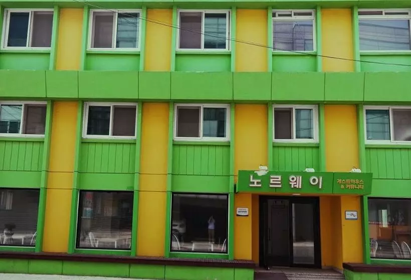 ユースホステル Mokpo Norway Guesthouse