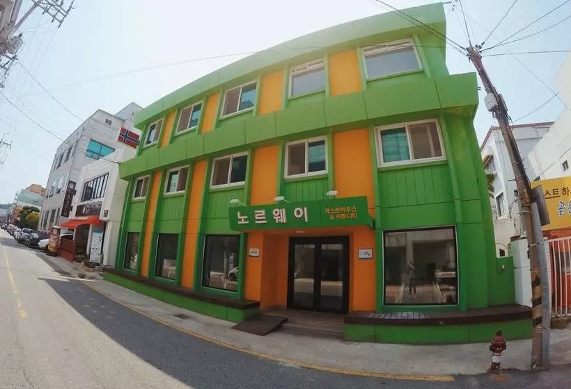 ユースホステル Mokpo Norway Guesthouse