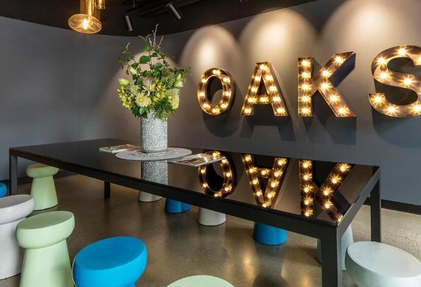 Oaks Melbourne Southbank Suites