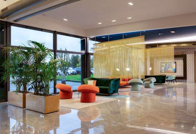 リゾートホテル Doubletree By Hilton Milan Malpensa Solbiate Olona