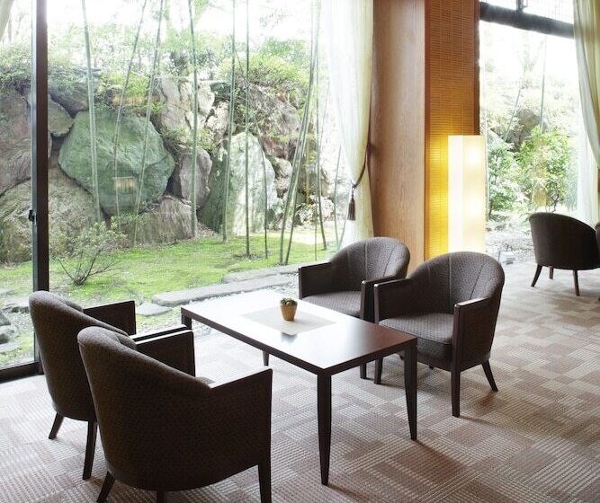 ריוקאן Kintarou Onsen