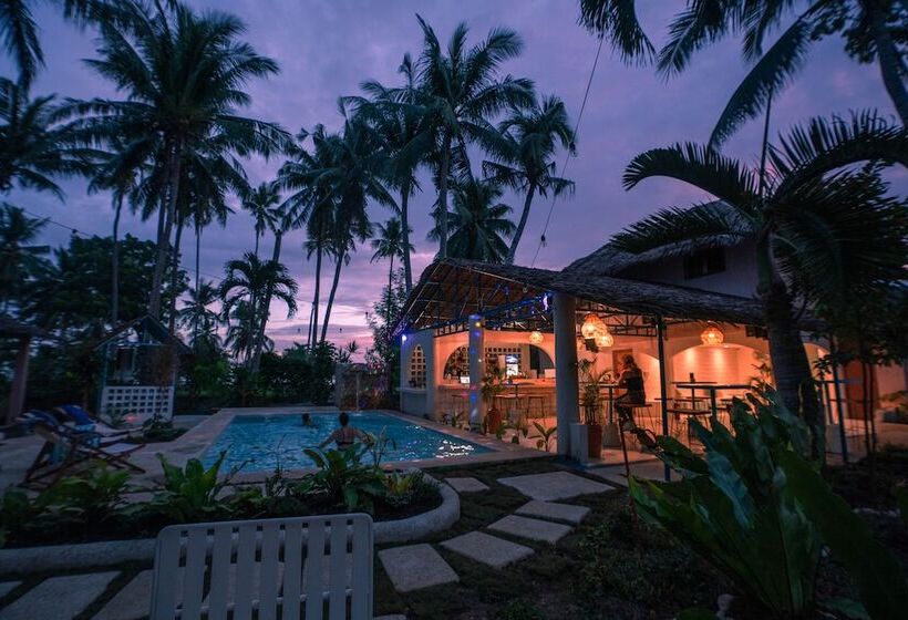 فندق صغير Mad Monkey Panglao