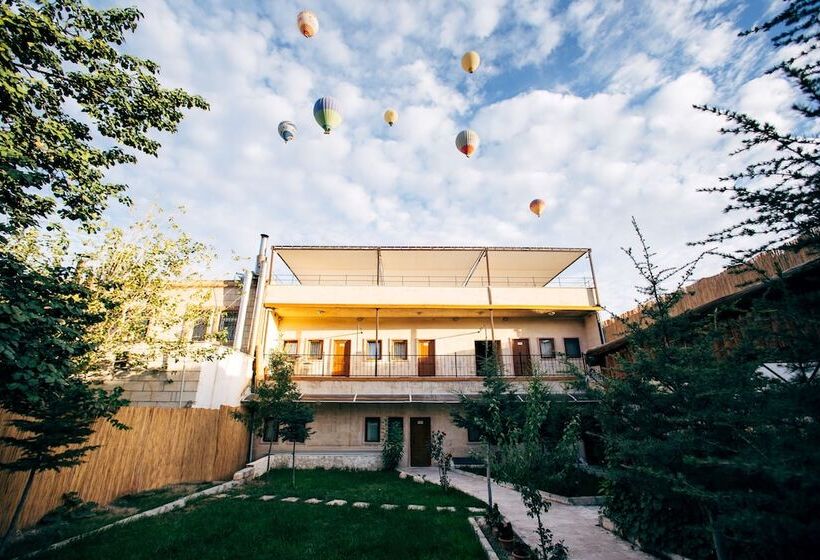 هتل Azalea Terrace