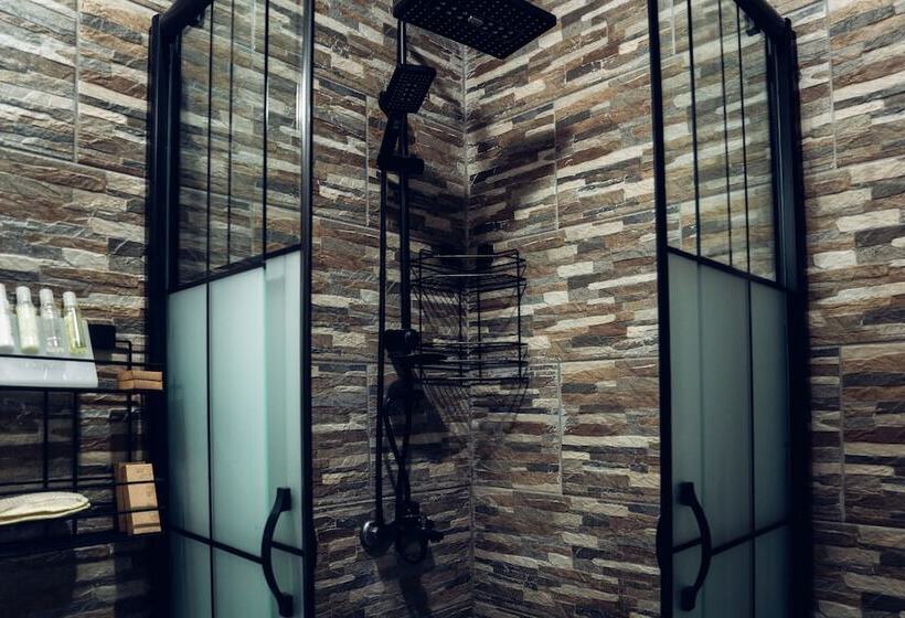 هتل Azalea Terrace