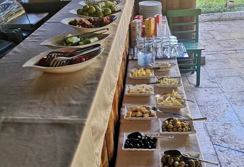 هتل Azalea Terrace