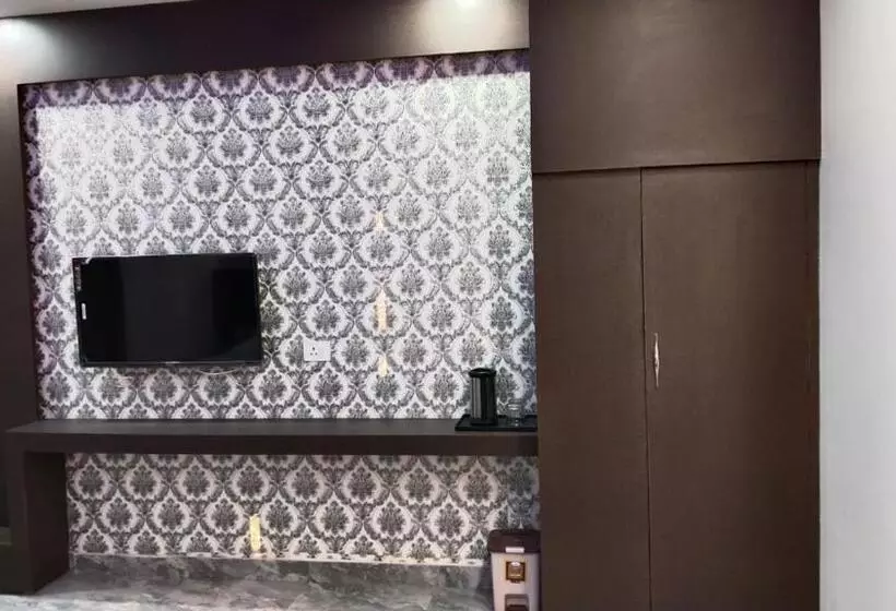 ホテル Bagga Kuteer