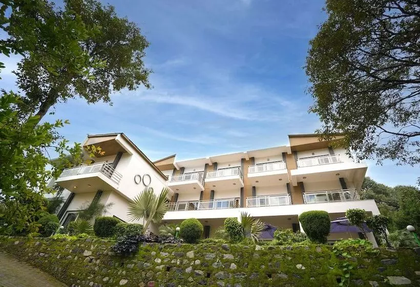 Hotelli Chirping Hills Resort,bhimtal