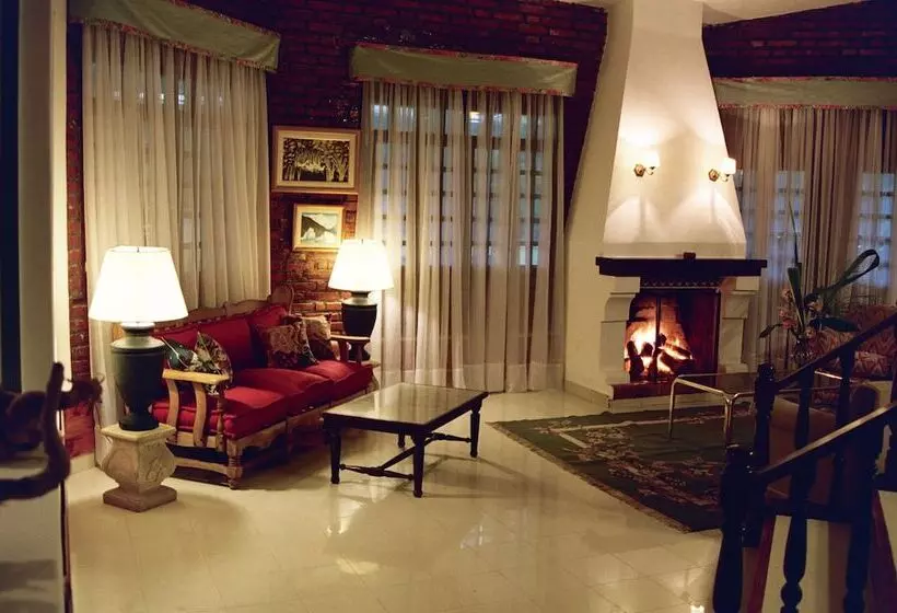 Hotelli La Casona Del Camino Real