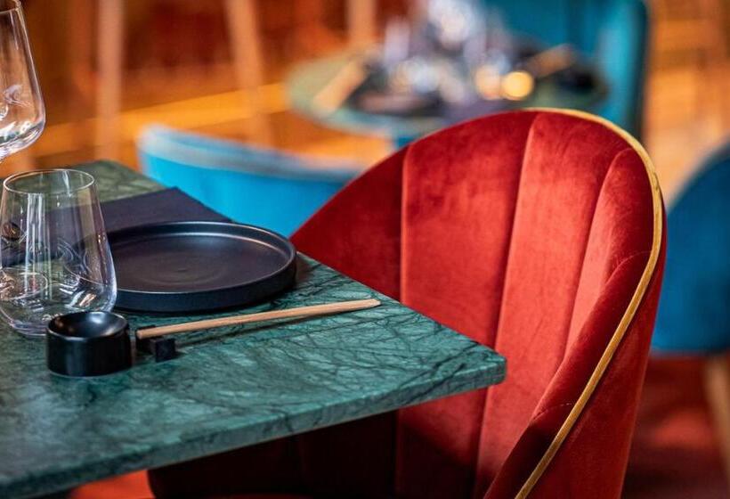 هتل Montebelo Vista Alegre Lisboa Chiado