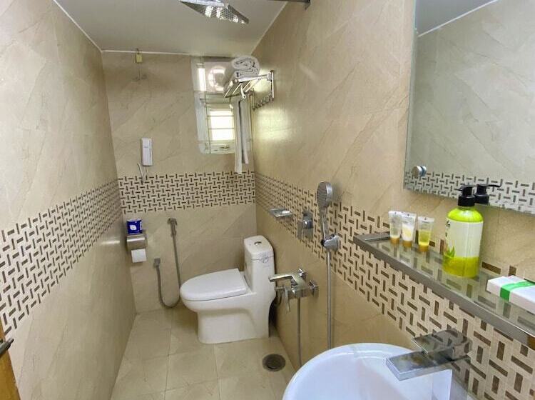 هتل Park Hyatt Dhaka