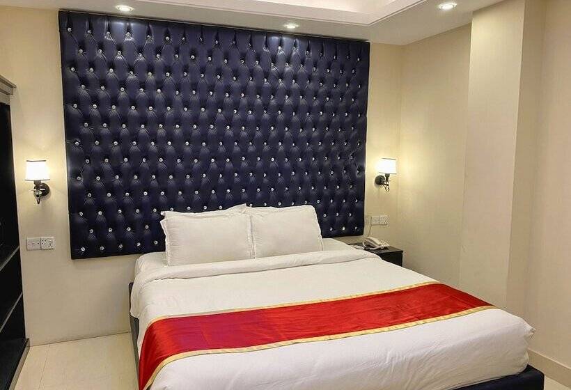 هتل Park Hyatt Dhaka