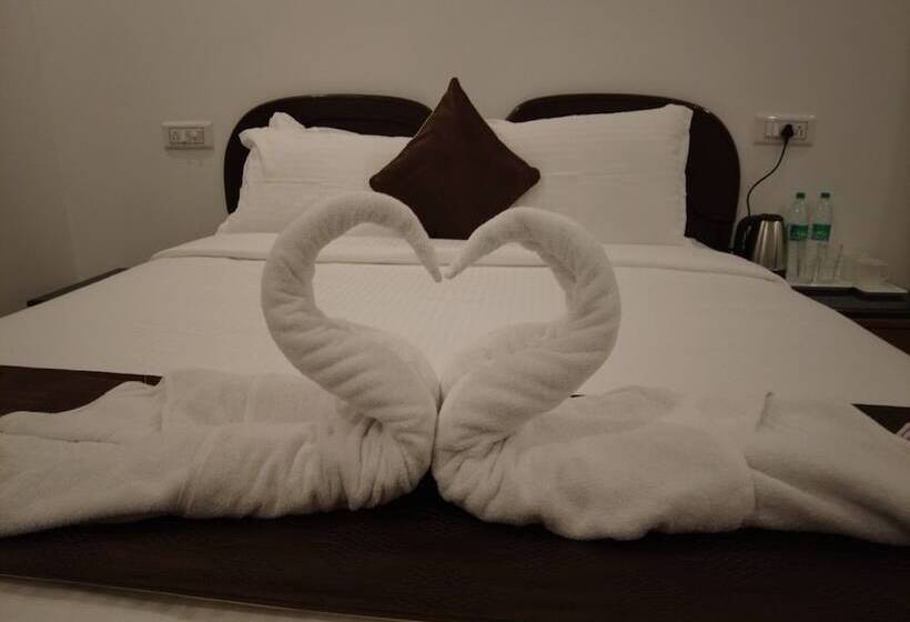 فندق Sharma Jee Farm House