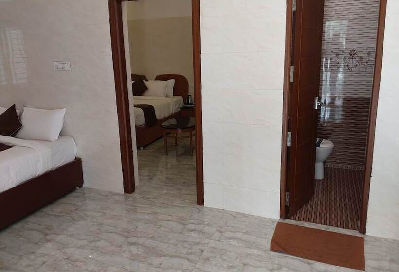 فندق Sharma Jee Farm House