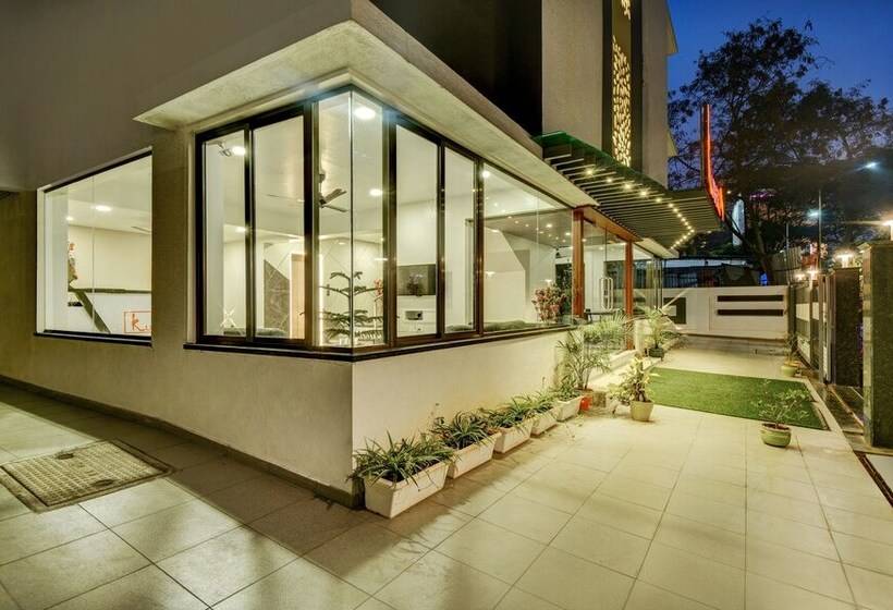 Hotel Treebo Kuber Inn