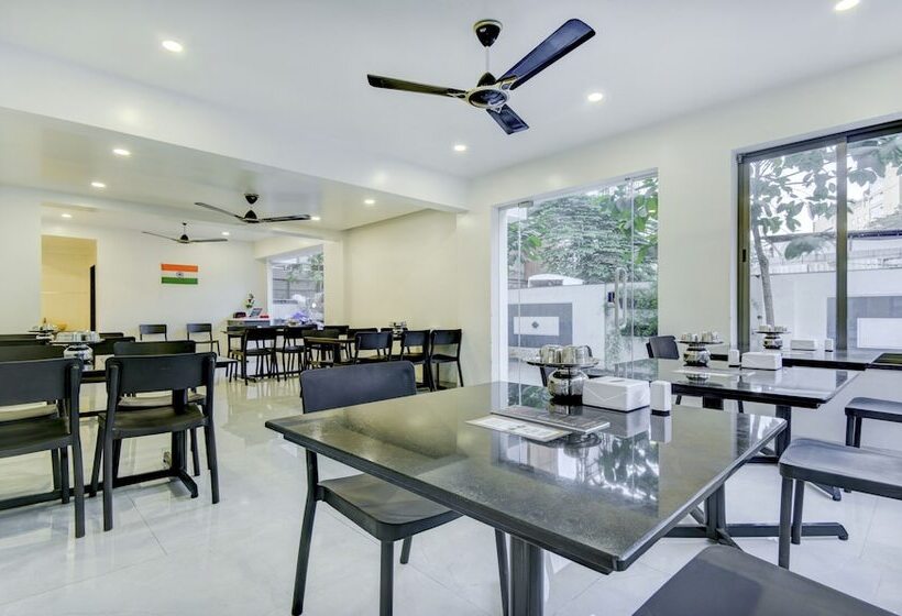 Hotel Treebo Kuber Inn