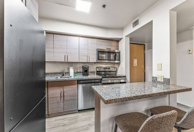 Metro Chandler Apartments